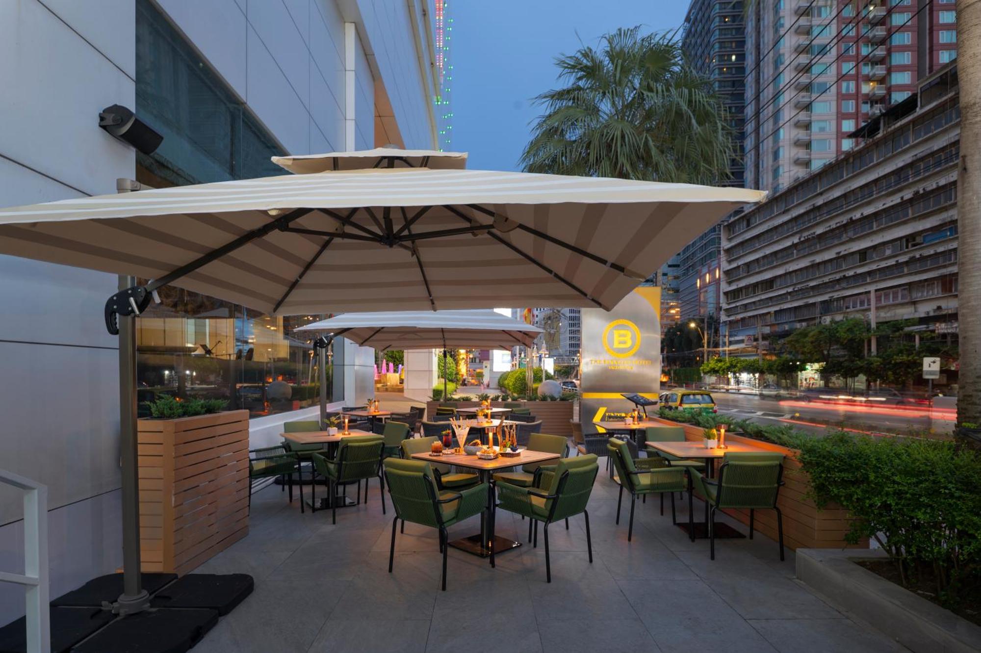 The Berkeley Hotel Pratunam Bangkok Extérieur photo